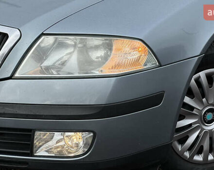 Синій Шкода Октавія, об'ємом двигуна 1.6 л та пробігом 212 тис. км за 6250 $, фото 5 на Automoto.ua