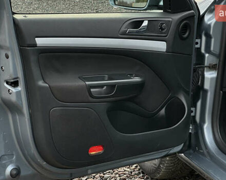 Синій Шкода Октавія, об'ємом двигуна 1.6 л та пробігом 212 тис. км за 6250 $, фото 46 на Automoto.ua