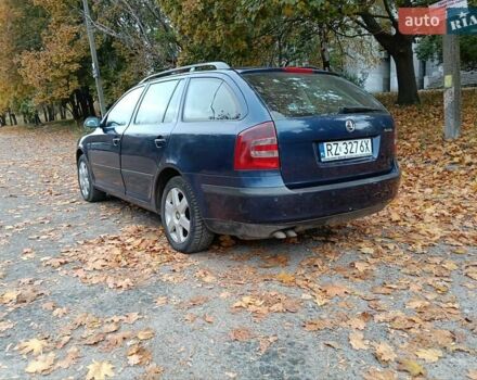 Синий Шкода Октавия, объемом двигателя 2 л и пробегом 383 тыс. км за 2750 $, фото 5 на Automoto.ua