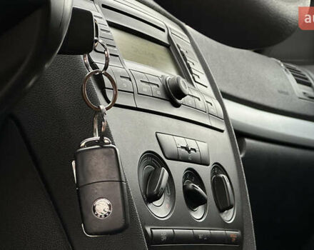 Синій Шкода Октавія, об'ємом двигуна 1.6 л та пробігом 212 тис. км за 6250 $, фото 54 на Automoto.ua