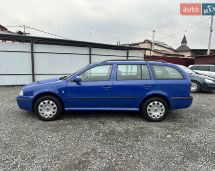 Синий Шкода Октавия, объемом двигателя 1.6 л и пробегом 285 тыс. км за 4600 $, фото 3 на Automoto.ua