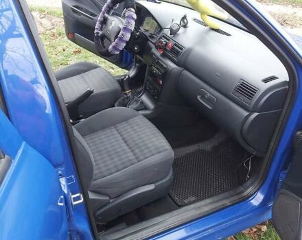 Синий Шкода Октавия, объемом двигателя 1.6 л и пробегом 218 тыс. км за 5800 $, фото 9 на Automoto.ua