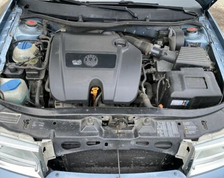 Синий Шкода Октавия, объемом двигателя 1.6 л и пробегом 254 тыс. км за 6000 $, фото 5 на Automoto.ua