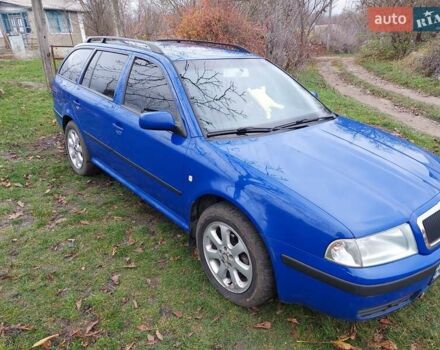 Синий Шкода Октавия, объемом двигателя 1.6 л и пробегом 218 тыс. км за 5800 $, фото 7 на Automoto.ua