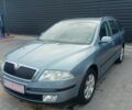 Синий Шкода Октавия, объемом двигателя 1.6 л и пробегом 220 тыс. км за 6700 $, фото 1 на Automoto.ua