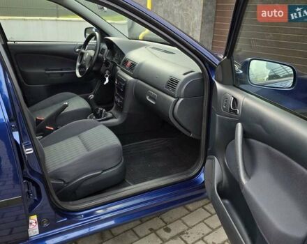 Синий Шкода Октавия, объемом двигателя 1.6 л и пробегом 205 тыс. км за 4999 $, фото 28 на Automoto.ua