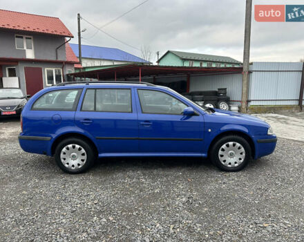 Синий Шкода Октавия, объемом двигателя 1.6 л и пробегом 285 тыс. км за 4600 $, фото 4 на Automoto.ua