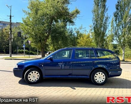 Синий Шкода Октавия, объемом двигателя 1.6 л и пробегом 231 тыс. км за 6600 $, фото 2 на Automoto.ua