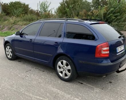 Синий Шкода Октавия, объемом двигателя 1.6 л и пробегом 280 тыс. км за 4500 $, фото 2 на Automoto.ua