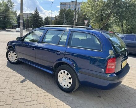 Синій Шкода Октавія, об'ємом двигуна 1.6 л та пробігом 231 тис. км за 6600 $, фото 4 на Automoto.ua