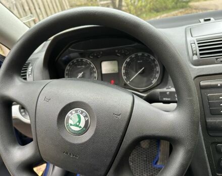 Синій Шкода Октавія, об'ємом двигуна 1.6 л та пробігом 204 тис. км за 6300 $, фото 7 на Automoto.ua