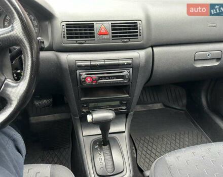 Синий Шкода Октавия, объемом двигателя 1.6 л и пробегом 285 тыс. км за 4600 $, фото 15 на Automoto.ua