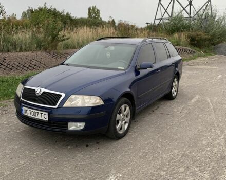 Синий Шкода Октавия, объемом двигателя 1.6 л и пробегом 280 тыс. км за 4500 $, фото 1 на Automoto.ua