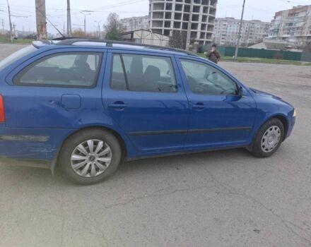 Синий Шкода Октавия, объемом двигателя 1.9 л и пробегом 380 тыс. км за 2600 $, фото 5 на Automoto.ua