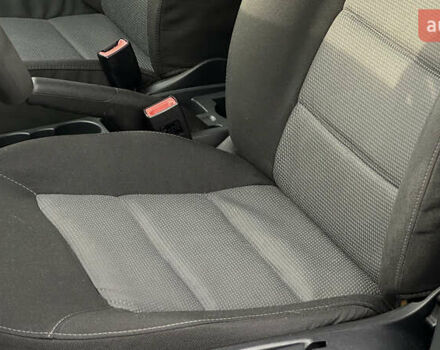 Синій Шкода Октавія, об'ємом двигуна 1.6 л та пробігом 212 тис. км за 6250 $, фото 55 на Automoto.ua