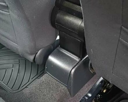 Синий Шкода Октавия, объемом двигателя 1.6 л и пробегом 237 тыс. км за 5250 $, фото 62 на Automoto.ua