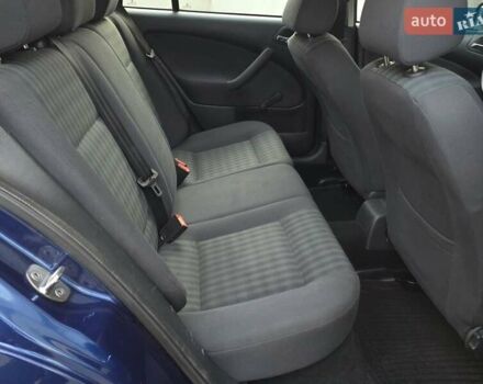 Синий Шкода Октавия, объемом двигателя 1.6 л и пробегом 205 тыс. км за 4999 $, фото 27 на Automoto.ua