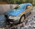 Синий Шкода Октавия, объемом двигателя 1.6 л и пробегом 269 тыс. км за 5700 $, фото 1 на Automoto.ua