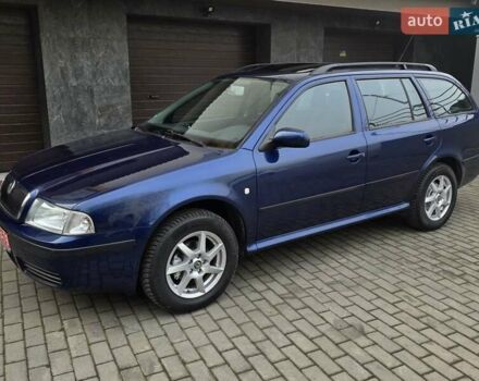 Синий Шкода Октавия, объемом двигателя 1.6 л и пробегом 205 тыс. км за 4999 $, фото 3 на Automoto.ua