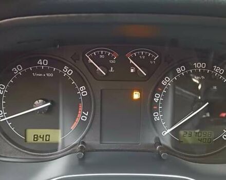 Синий Шкода Октавия, объемом двигателя 1.6 л и пробегом 237 тыс. км за 5250 $, фото 64 на Automoto.ua