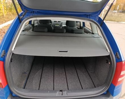 Шкода Октавия 2007 в Нежине на Automoto.ua Синий Шкода Октавия, объемом двигателя 0 л и пробегом 230 тыс. км за 5999 $, фото 5 на Automoto.ua