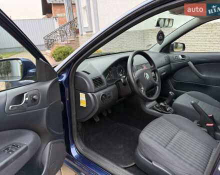 Синій Шкода Октавія, об'ємом двигуна 1.6 л та пробігом 205 тис. км за 4999 $, фото 10 на Automoto.ua