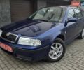 Синий Шкода Октавия, объемом двигателя 1.6 л и пробегом 205 тыс. км за 4999 $, фото 1 на Automoto.ua