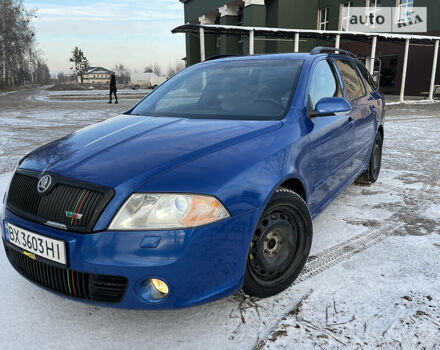 Синий Шкода Октавия, объемом двигателя 2 л и пробегом 245 тыс. км за 7500 $, фото 1 на Automoto.ua
