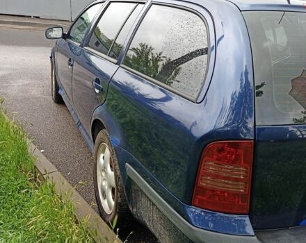 Синий Шкода Октавия, объемом двигателя 1.6 л и пробегом 220 тыс. км за 2500 $, фото 4 на Automoto.ua