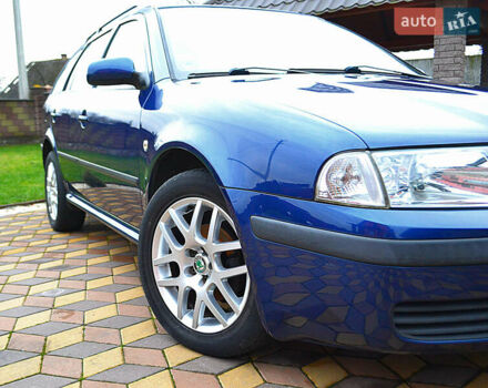 Синий Шкода Октавия, объемом двигателя 1.6 л и пробегом 237 тыс. км за 5250 $, фото 4 на Automoto.ua