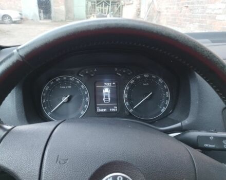 Синий Шкода Октавия, объемом двигателя 1.6 л и пробегом 220 тыс. км за 5800 $, фото 2 на Automoto.ua