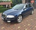Синий Шкода Октавия, объемом двигателя 2 л и пробегом 212 тыс. км за 6400 $, фото 1 на Automoto.ua