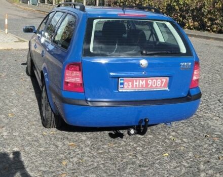 Синий Шкода Октавия, объемом двигателя 1 л и пробегом 230 тыс. км за 5100 $, фото 2 на Automoto.ua