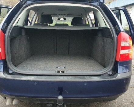 Синій Шкода Октавія, об'ємом двигуна 2 л та пробігом 333 тис. км за 3000 $, фото 15 на Automoto.ua