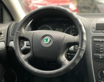 Синій Шкода Октавія, об'ємом двигуна 1.6 л та пробігом 247 тис. км за 6200 $, фото 10 на Automoto.ua