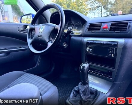 Синий Шкода Октавия, объемом двигателя 1.6 л и пробегом 224 тыс. км за 6650 $, фото 6 на Automoto.ua