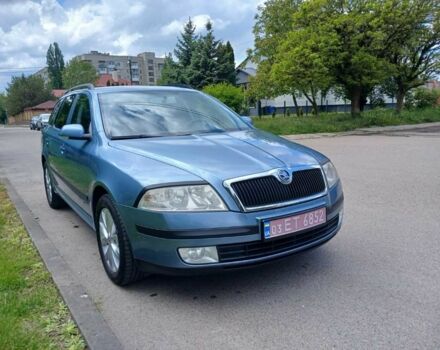 Синий Шкода Октавия, объемом двигателя 0 л и пробегом 200 тыс. км за 6100 $, фото 3 на Automoto.ua