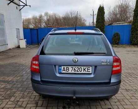 Синий Шкода Октавия, объемом двигателя 1.6 л и пробегом 253 тыс. км за 4600 $, фото 3 на Automoto.ua