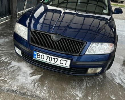 Синий Шкода Октавия, объемом двигателя 1.6 л и пробегом 300 тыс. км за 6000 $, фото 3 на Automoto.ua
