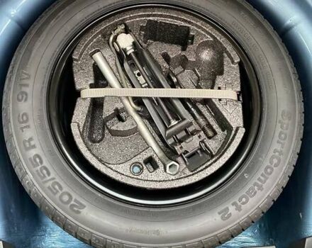 Синий Шкода Октавия, объемом двигателя 1.6 л и пробегом 180 тыс. км за 8800 $, фото 15 на Automoto.ua