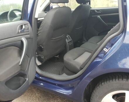 Синій Шкода Октавія, об'ємом двигуна 2 л та пробігом 333 тис. км за 3000 $, фото 12 на Automoto.ua