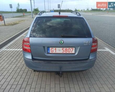 Синій Шкода Октавія, об'ємом двигуна 1.6 л та пробігом 215 тис. км за 5300 $, фото 4 на Automoto.ua