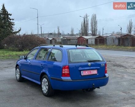 Синий Шкода Октавия, объемом двигателя 1.6 л и пробегом 186 тыс. км за 5500 $, фото 3 на Automoto.ua