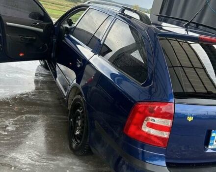 Синий Шкода Октавия, объемом двигателя 1.6 л и пробегом 300 тыс. км за 6000 $, фото 3 на Automoto.ua