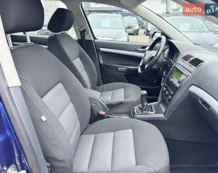 Синий Шкода Октавия, объемом двигателя 1.6 л и пробегом 227 тыс. км за 6200 $, фото 33 на Automoto.ua