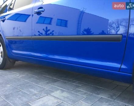 Синий Шкода Октавия, объемом двигателя 1.6 л и пробегом 208 тыс. км за 7799 $, фото 4 на Automoto.ua
