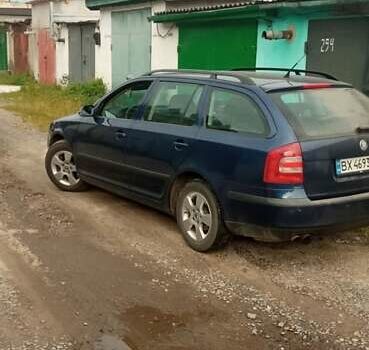 Синий Шкода Октавия, объемом двигателя 1.8 л и пробегом 249 тыс. км за 5600 $, фото 6 на Automoto.ua