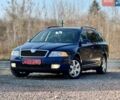 Синий Шкода Октавия, объемом двигателя 1.6 л и пробегом 187 тыс. км за 5290 $, фото 1 на Automoto.ua