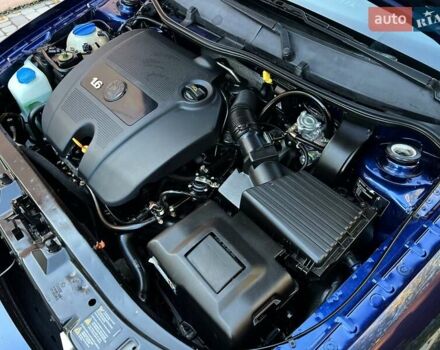 Синий Шкода Октавия, объемом двигателя 1.6 л и пробегом 184 тыс. км за 5450 $, фото 19 на Automoto.ua