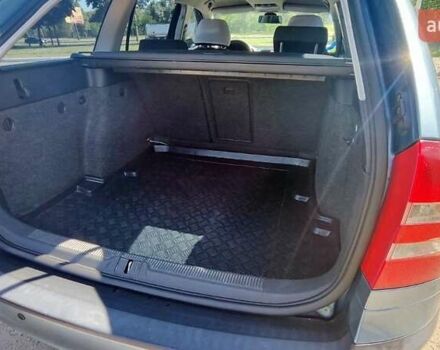 Синий Шкода Октавия, объемом двигателя 2 л и пробегом 151 тыс. км за 8500 $, фото 5 на Automoto.ua